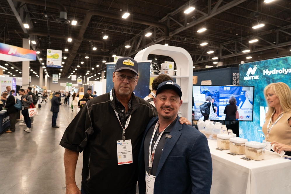 odd Manns of Mullins Whey collaborates with NiHTEK, highlighting Hydrolyzed NiHPRO® Protein Isolate’s unmatched sensory and nutritional profile at a Las Vegas event.